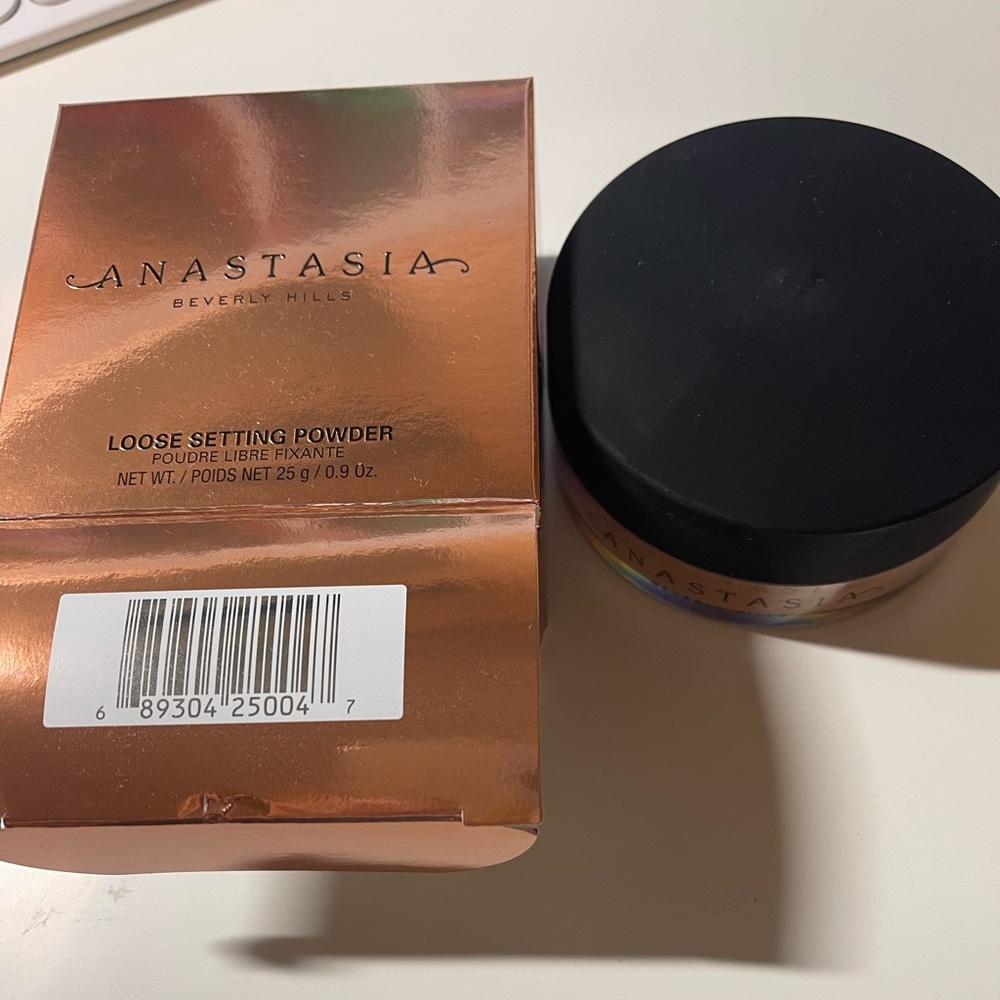 Anastasia Beverly Hills loose setting powder